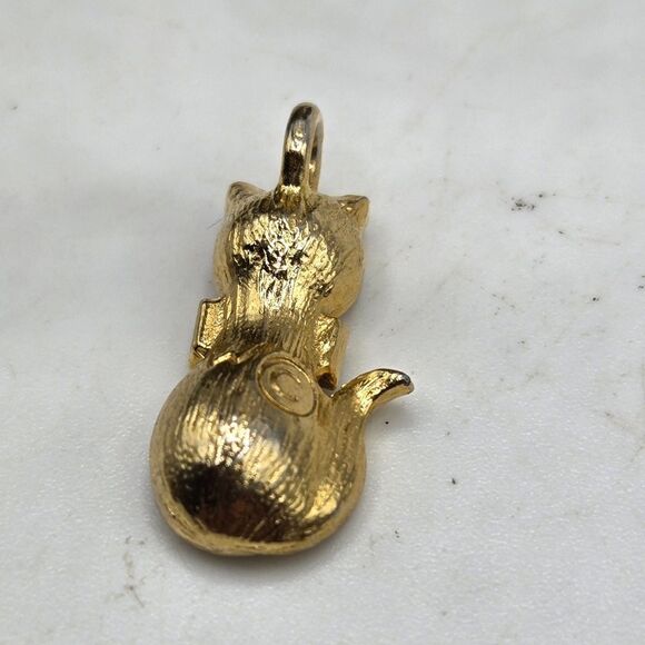 "5/$25" Goldtone Rhinestone Crystal Kitty Cat Pendant - Picture 3 of 4